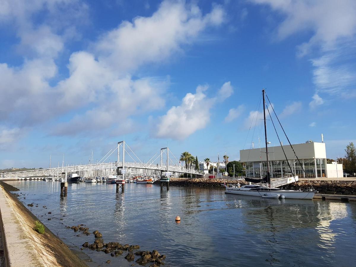 Lagos Marina Side Apartment Bagian luar foto